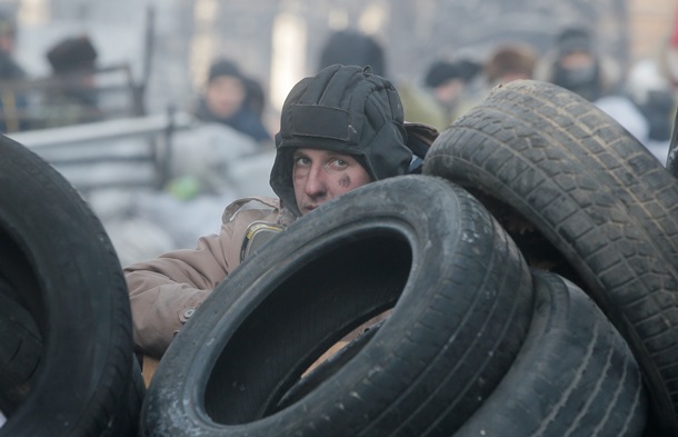 В полной боеготовности. Фото активистов Евромайдана накануне внеочередной сессии Рады