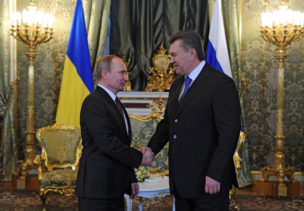 Янукович встретился в Кремле с Путиным. Фоторепортаж со встречи в Москве.