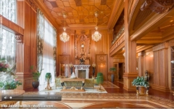 Интернет-пользователи могут в подробностях рассмотреть комнаты шикарного дворца экс-президента