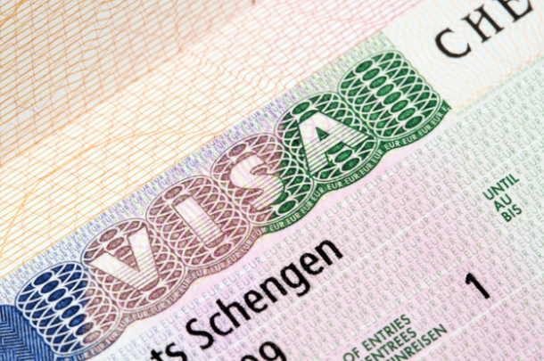 Евросоюз предупредил россиян о трудностях с получением шенгенских виз: Это российское решение. Это не проблемы ЕС