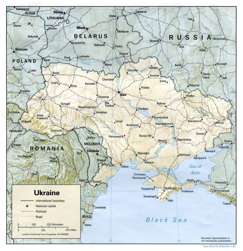 Политическая карта Украины с рельефом, дорогами и городами 1034x1068